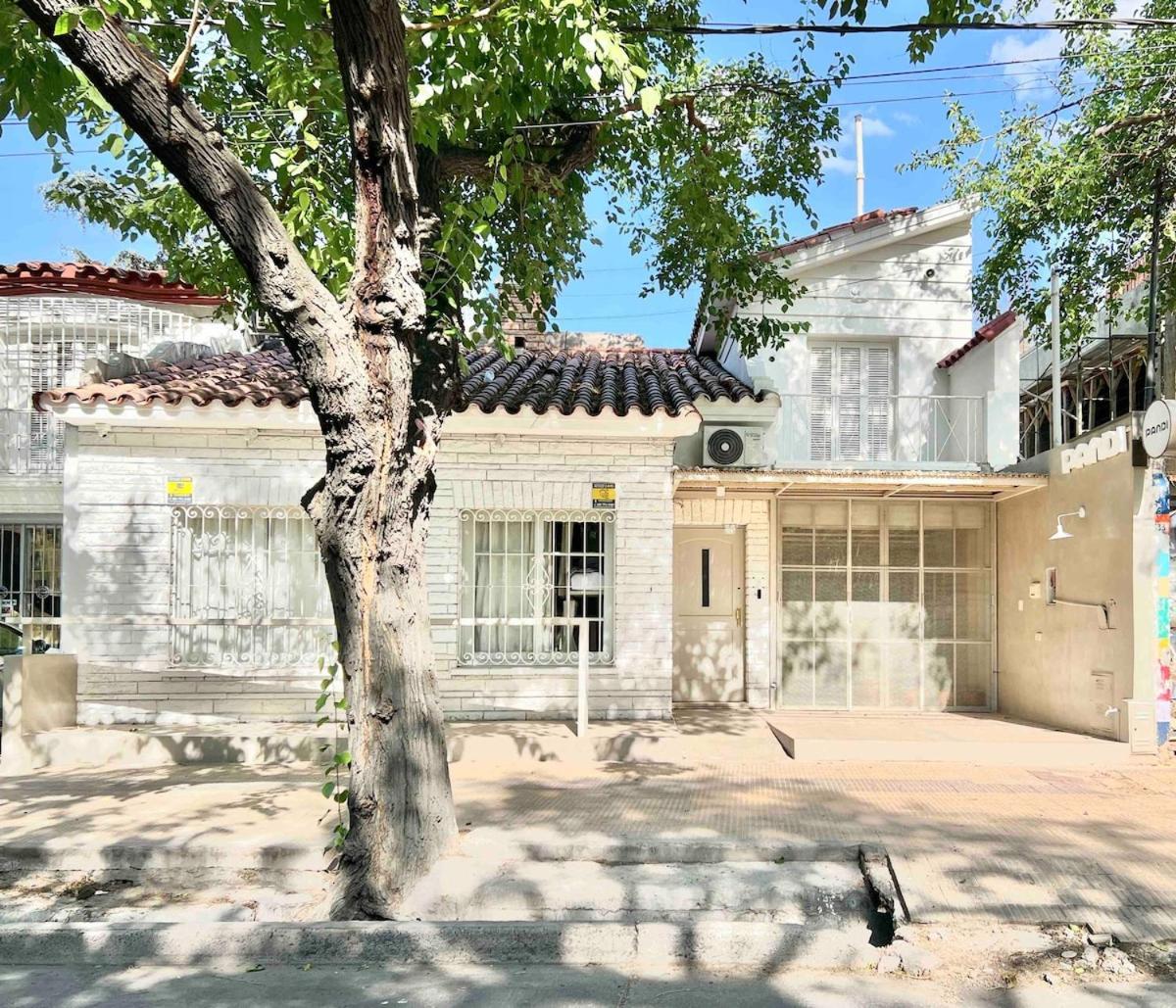 Exclusiva Casa Privada En La Mejor Zona De Mendoza Villa Luaran gambar